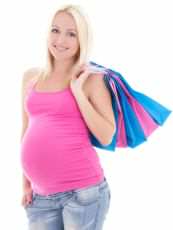 Можно ли покупать вещи для новорожденного заранее?