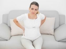 Почему болит копчик при беременности?