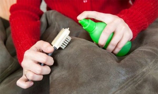  Как почистить дубленку в домашних услових