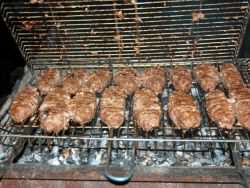 Рецепт люля-кебаб из свинины на мангале