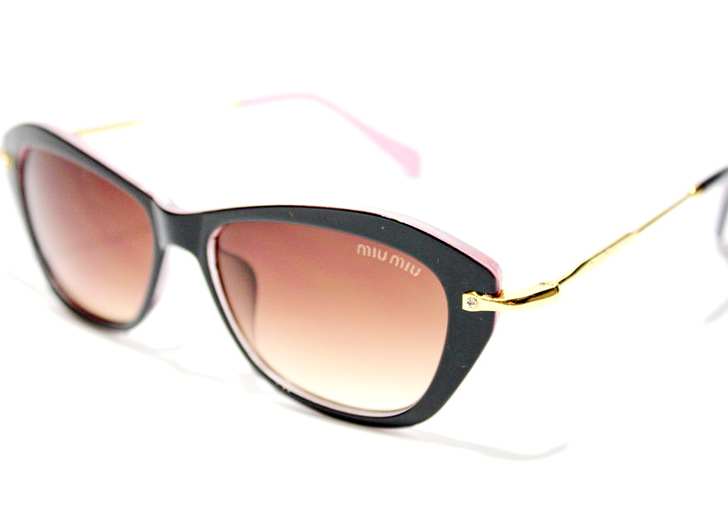 Солнцезащитные очки Miu-Miu