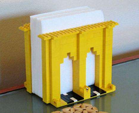 Три идеи предметов из Лего для кухни