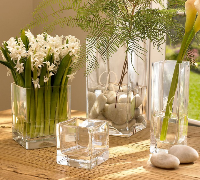 Как чистить вазы для цветов?