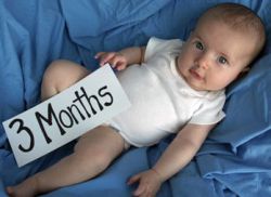 Ребенок 3 месяца - развитие, что должен уметь?