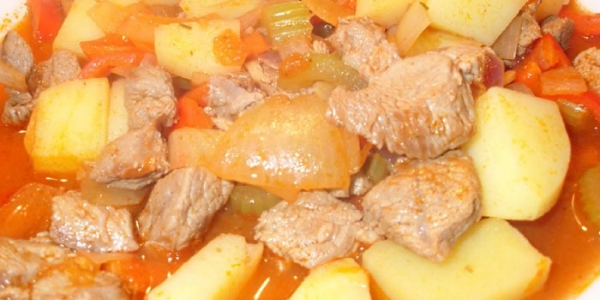 Тушеная картошка с курицей - рецепты приготовления пошагово с фото