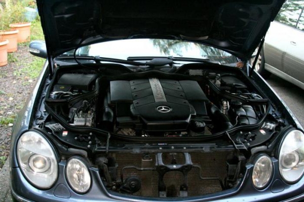 Mercedes Benz W211: технические характеристики, сравнение с конкурентами и отзывы