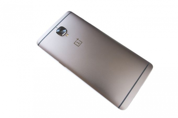 OnePlus 5T: обзор, цена, характеристики 