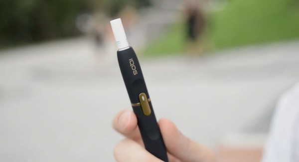 iQOS не заряжается и мигает красным: что делать