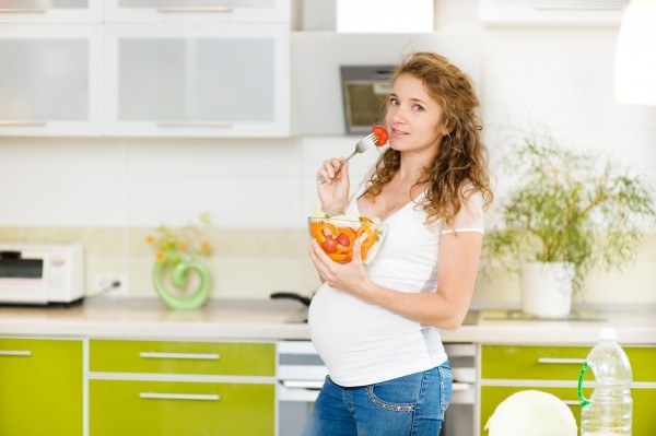 Совет 1: Как питаться беременной, чтобы не поправиться