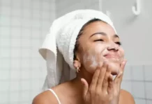 Якісна доглядова косметика для жінок від українського бренду Alanakosmetiks