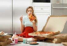 Як розпізнати і припинити емоційне переїдання