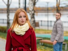 Чому в дорослому віці важко заводити друзів і як подолати самотність