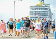 Чому заколисування триває після круїзу