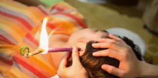 Чим шкідливі свічки для чищення вух