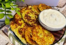Оладки з картоплі, кабачка та волоських горіхів