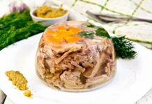 Як варити холодець без зайвих нервів: простий спосіб швидко відділити м’ясо від кісток