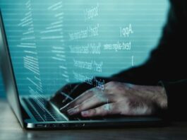 Змінити життя у 61 рік та піти в ІТ сферу