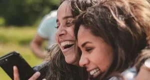 4 знаки Зодіаку, для яких мова любові — меми та рілси