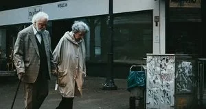 Що ми винні батькам і як визначити межі турботи про них Що ми винні батькам і як визначити межі турботи про них