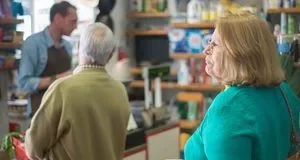 Чому витрачаємо пів зарплати в супермаркеті, а вдома «нічого їсти»