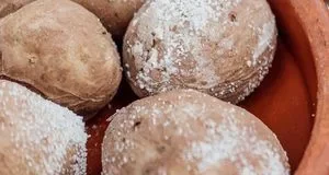 Експеримент із картоплею: що дає варіння у великій кількості солі