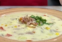 Курячий суп-чаудер з беконом і кукурудзою за пів години Курячий суп-чаудер з беконом і кукурудзою за пів години