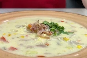 image Курячий суп-чаудер з беконом і кукурудзою за пів години