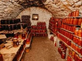 Як позбутися конденсату в погребі за допомогою негашеного вапна Як позбутися конденсату в погребі за допомогою негашеного вапна