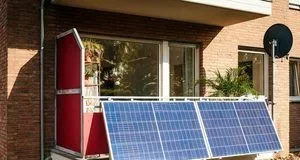 Балконні сонячні електростанції в Німеччині: як вони працюють і чи реально це в Україні Балконні сонячні електростанції в Німеччині: як вони працюють і чи реально це в Україні