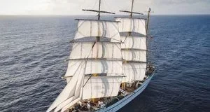 Що пили моряки посеред океану, коли навколо лише солона вода Що пили моряки посеред океану, коли навколо лише солона вода