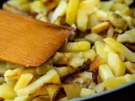Як зробити картоплю по-сковорідськи з хрусткою золотистою скоринкою